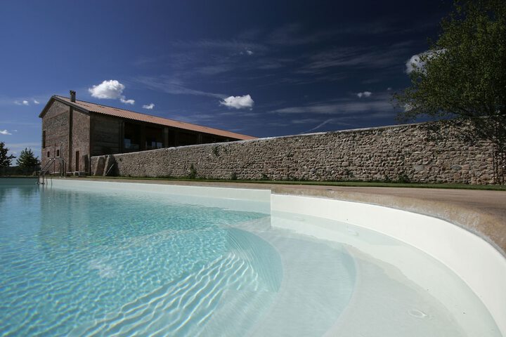 Hotel Pool