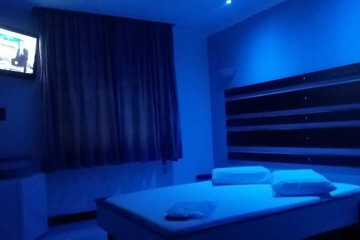 Room 69 of 112
