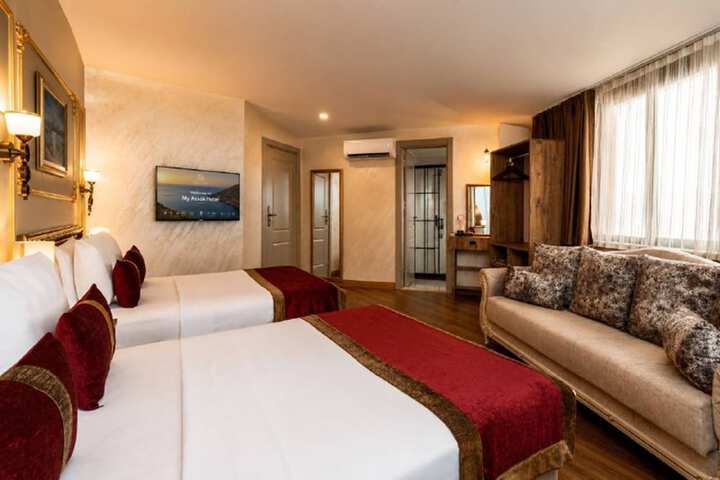 Room 22 of 84