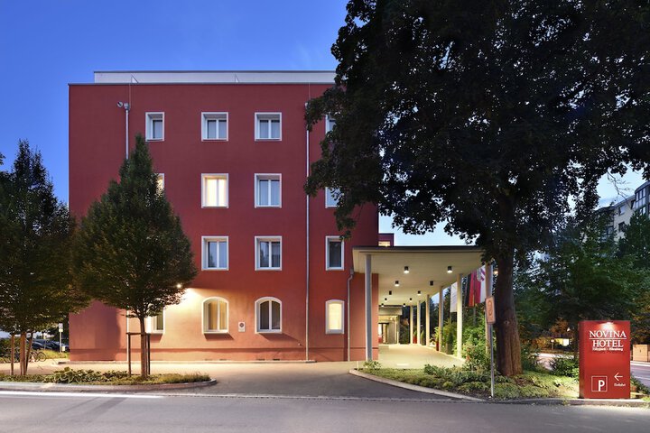Hotel 56 of 57