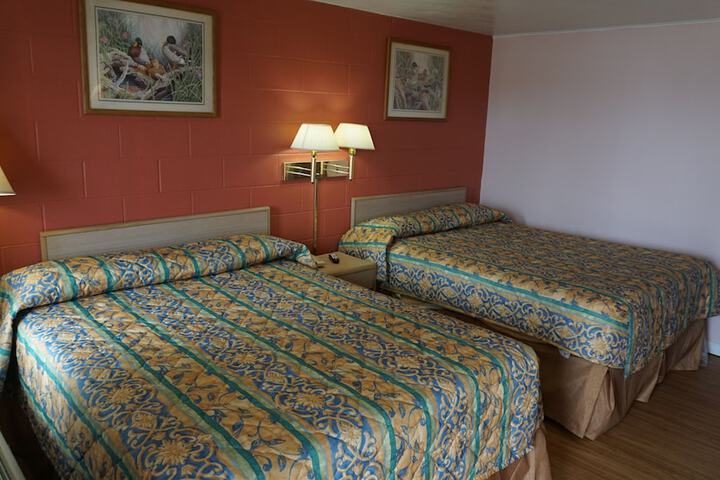 Room 19 of 38