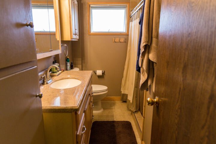 Room 32 of 54