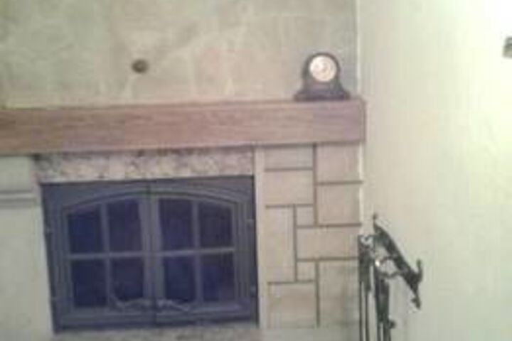 Room 10 of 28