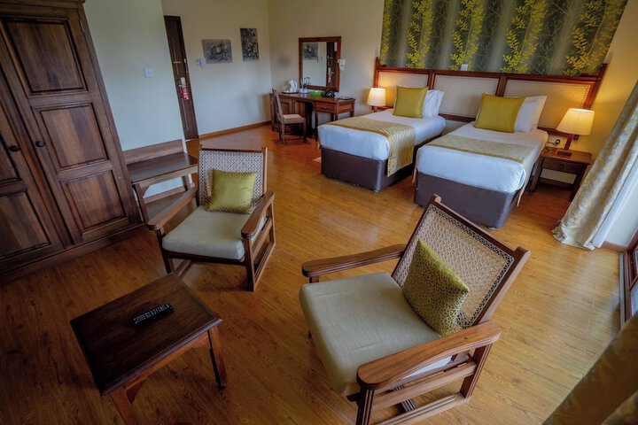 Room 27 of 114