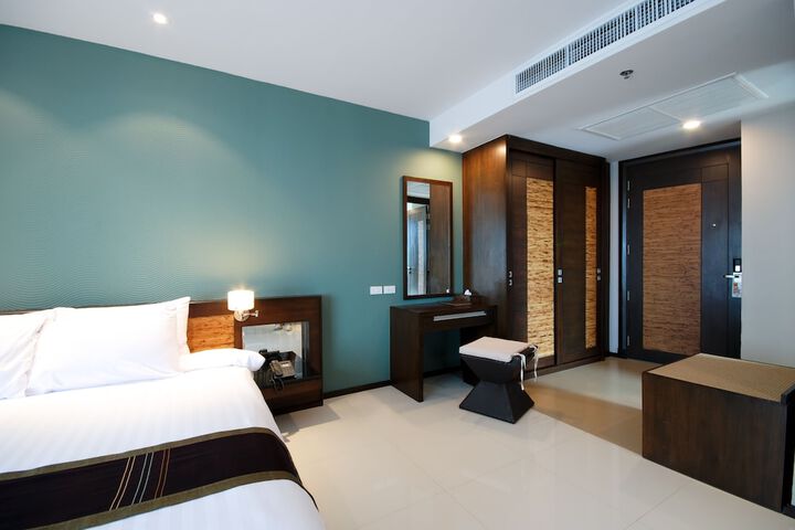 Room 21 of 175
