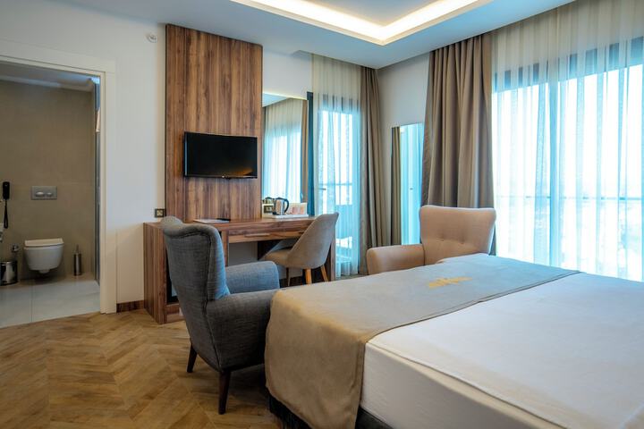 Room 36 of 159