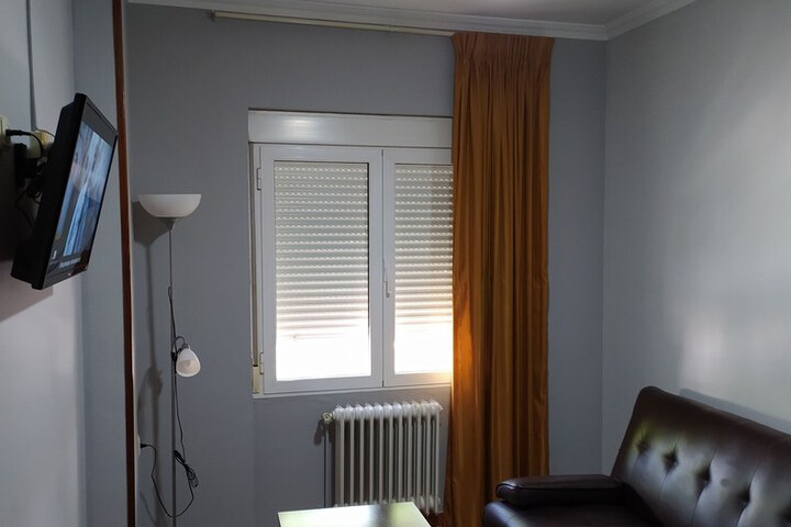 Room 41 of 49