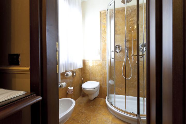 Bath Photo