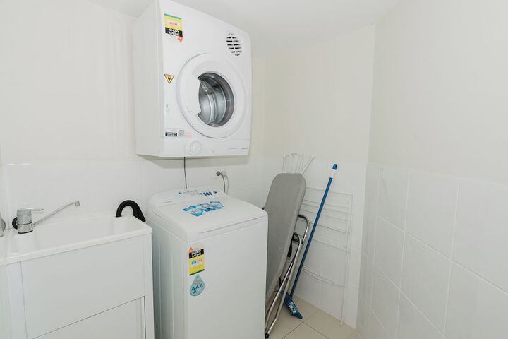 Laundry 65 of 109