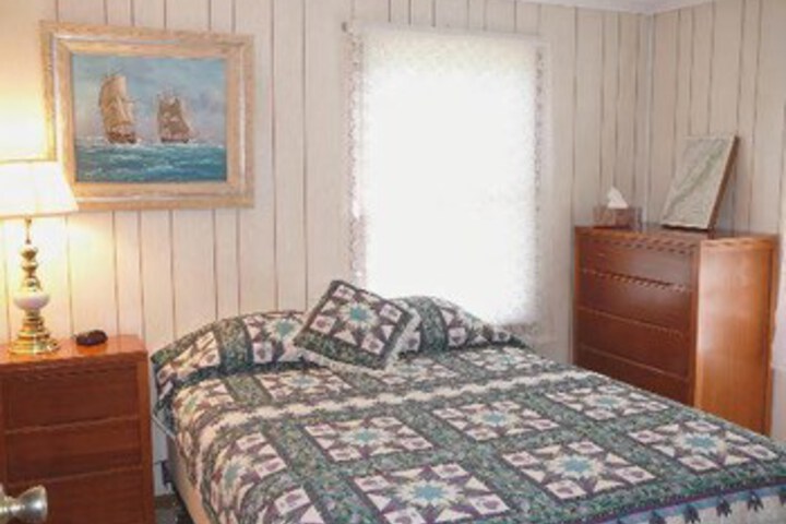 Room 7 of 8