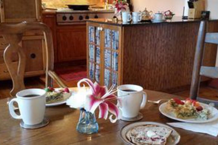 Breakfast/Coffee Service 6 of 24