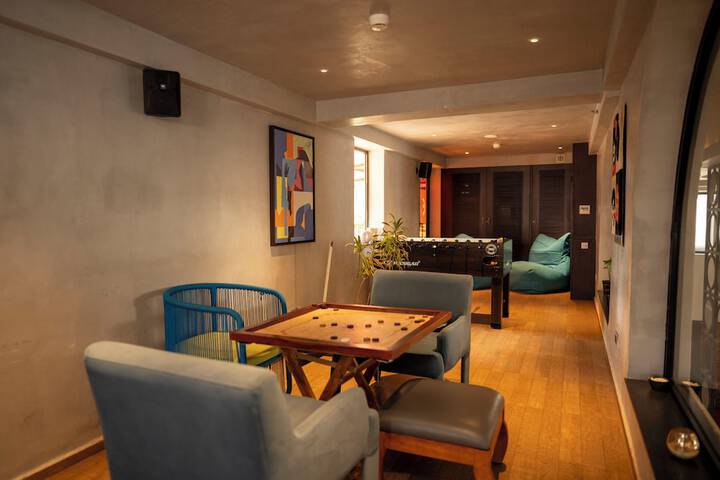 Room 47 of 89