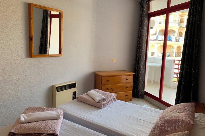 Room 8 of 29