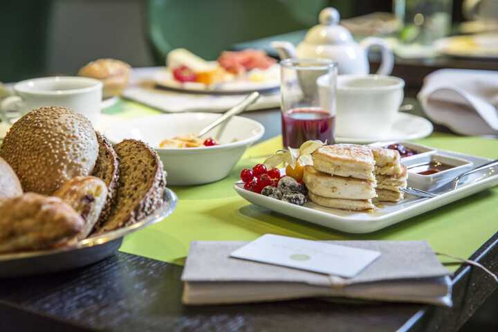 Breakfast/Coffee Service 28 of 66