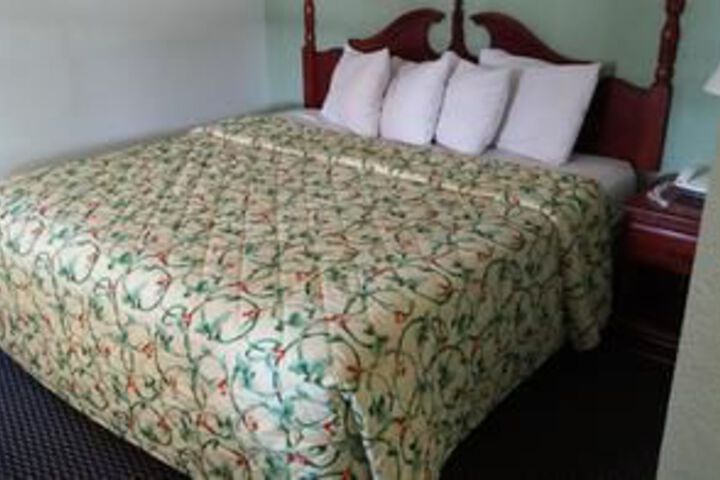 Room 41 of 60