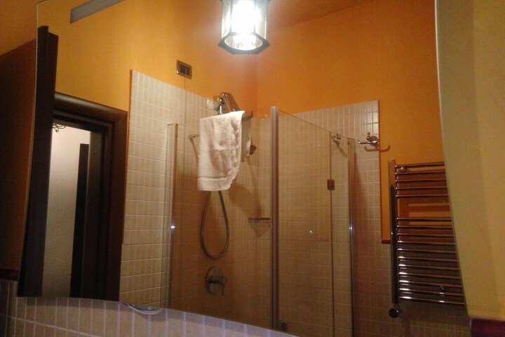 Room 9 of 54