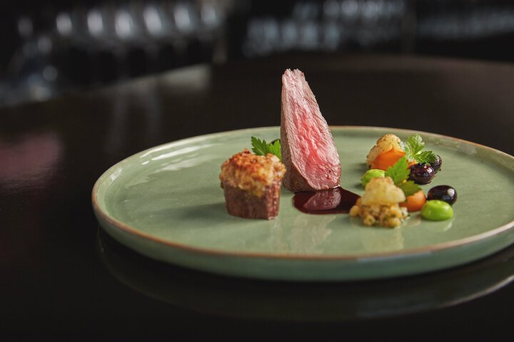 Dining 379 of 457