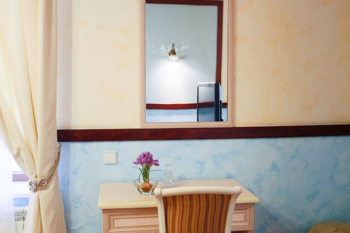 Room 87 of 89