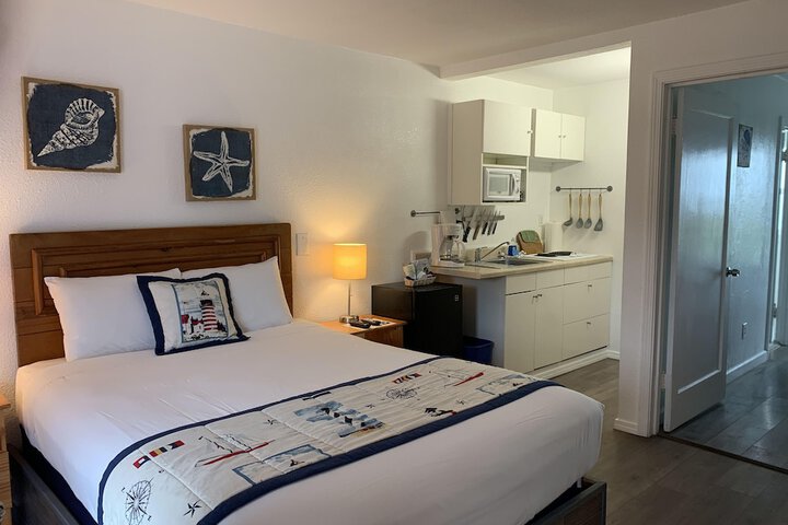 Room 10 of 150