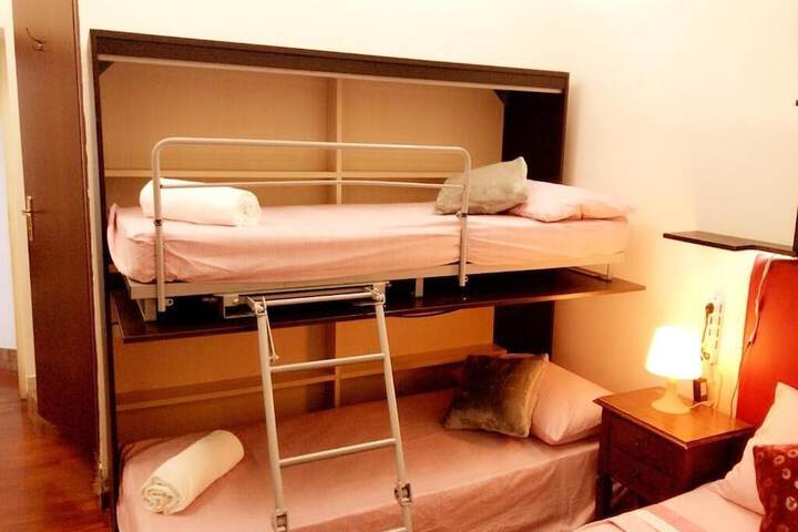 Room 10 of 47