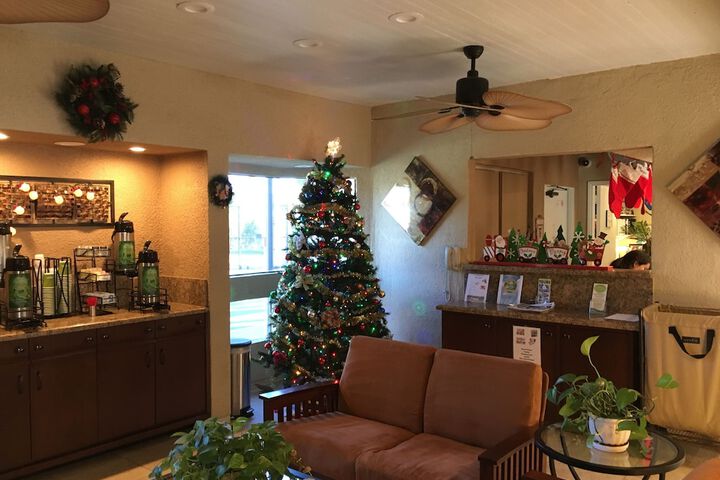 Hotel Lobby