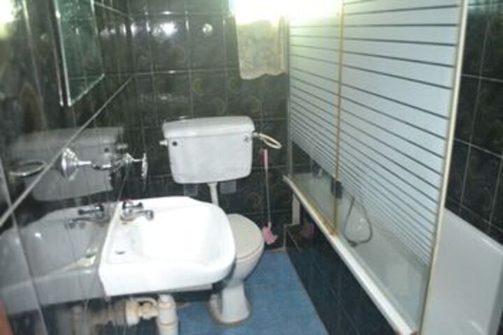 Room 4 of 21