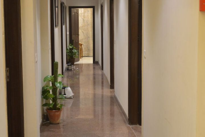 Ballroom/Hall 23 of 28