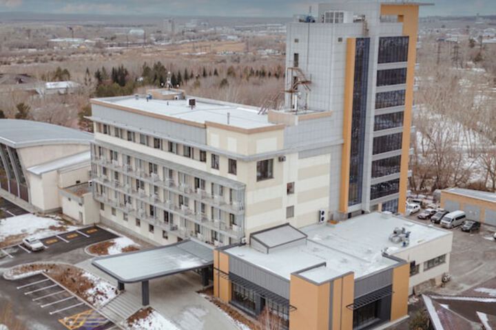 Hotel 72 of 72