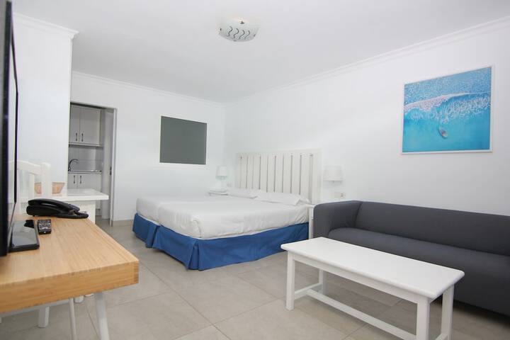 Room 12 of 29