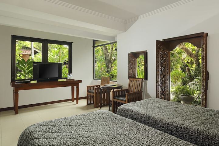 Room 10 of 160