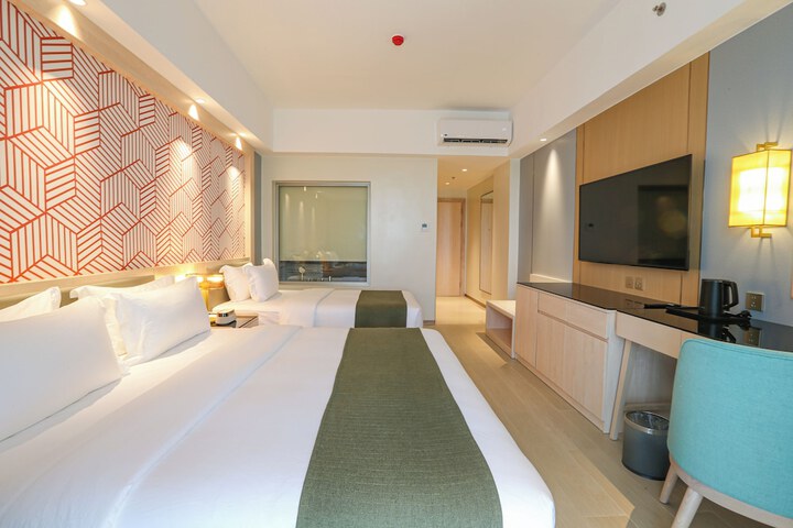 Room 19 of 62