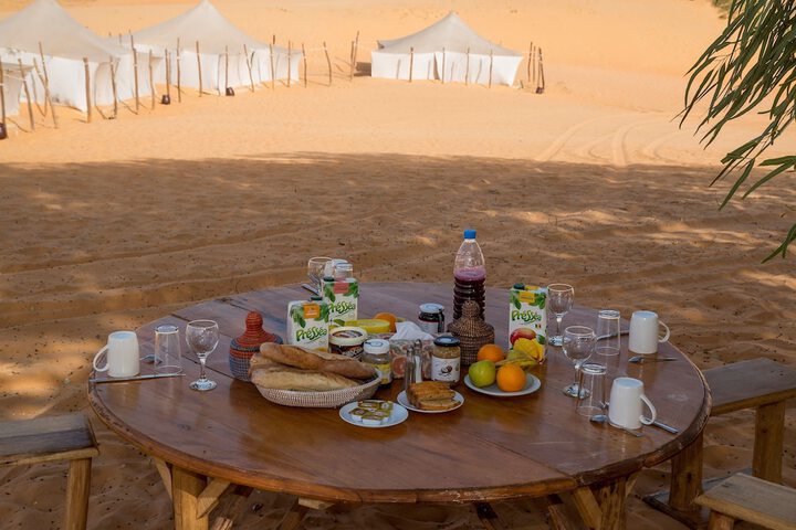 Breakfast/Coffee Service 14 of 19