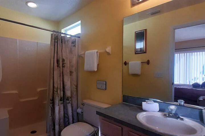 Room 19 of 41