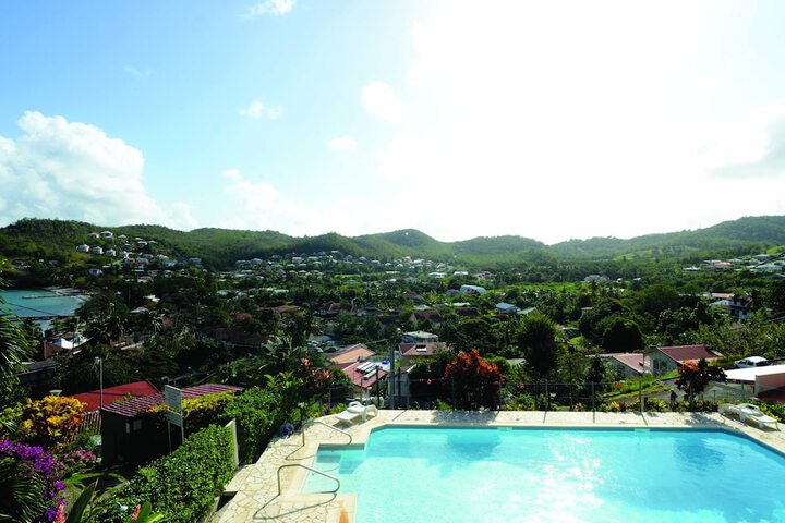 Hotel Pool