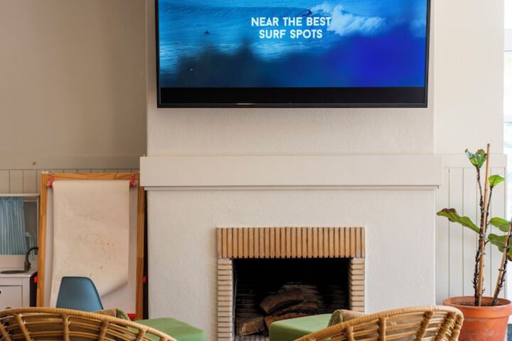 Guest Lobby