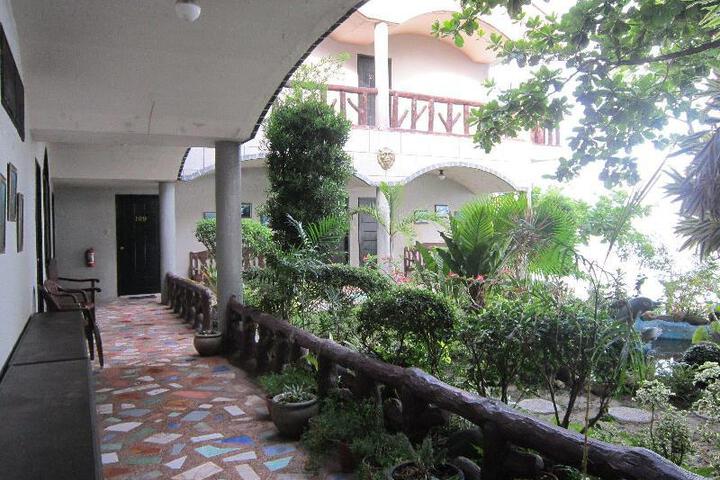 Hotel Exterior 26 of 53