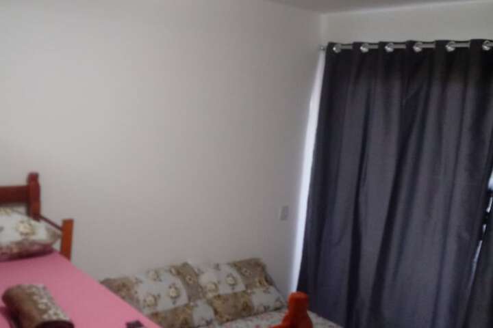 Room 4 of 11