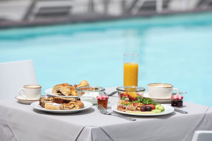 Dining Photos