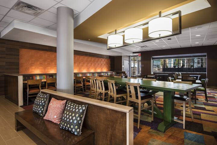 Breakfast area