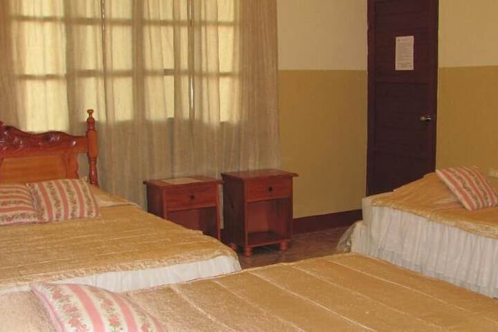 Room 4 of 34