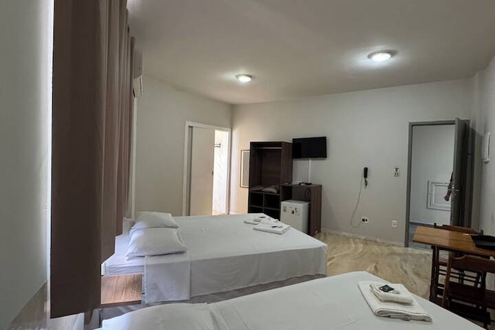 Room 13 of 35