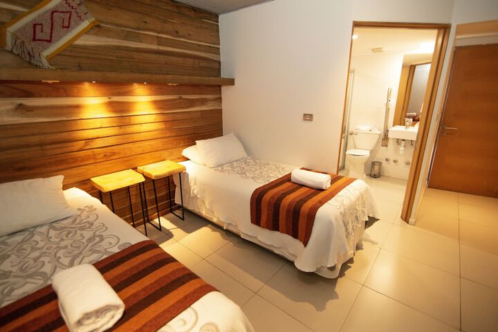 Room 8 of 70