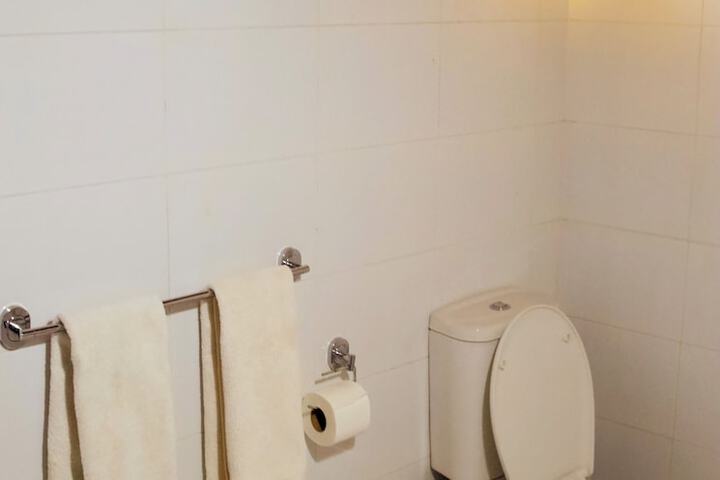 Room 44 of 75