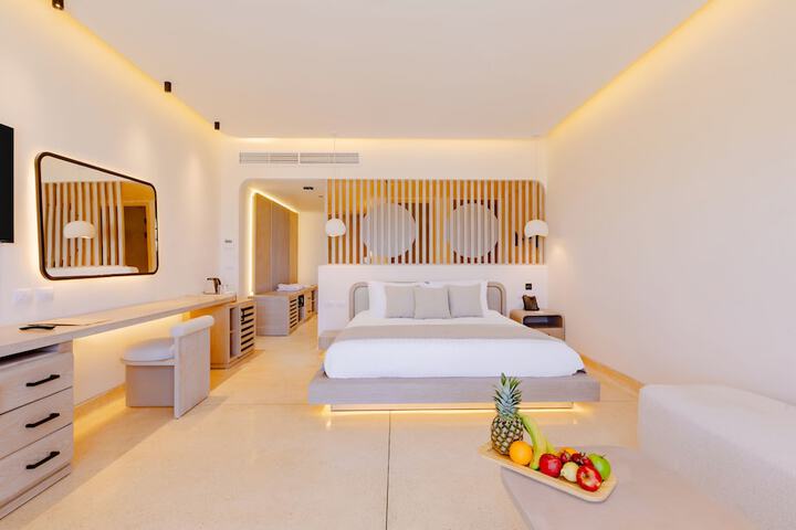 Room 18 of 42