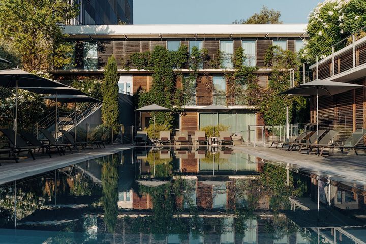 Hotel 53 of 54