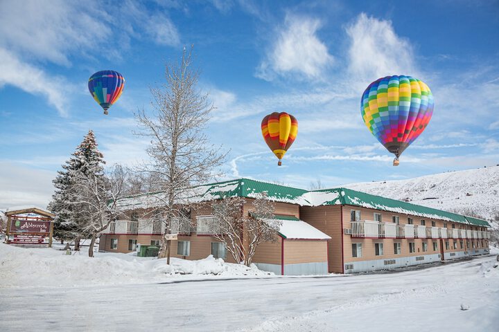 Property Grounds 37 of 43