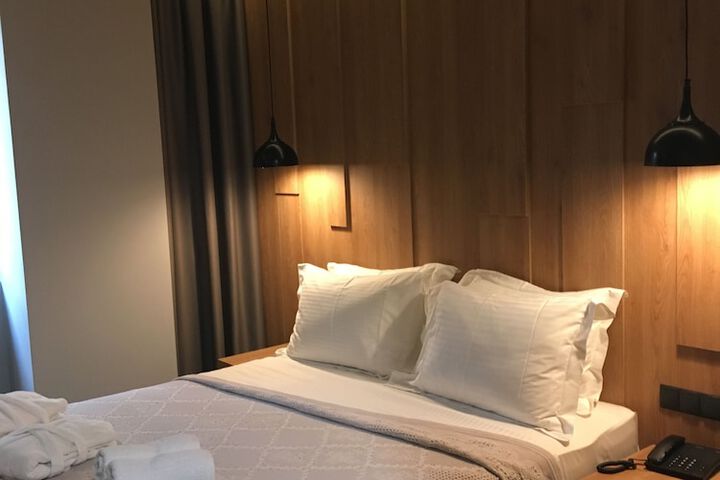 Room 37 of 88