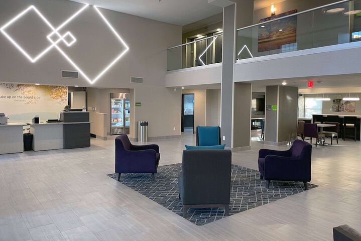 Hotel Interior 3 of 38