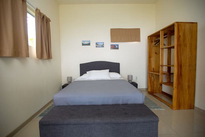 Room 18 of 93