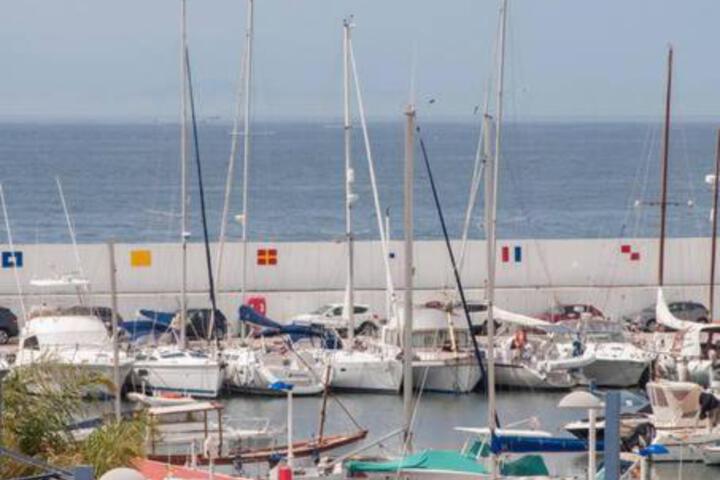 General 24 of 64